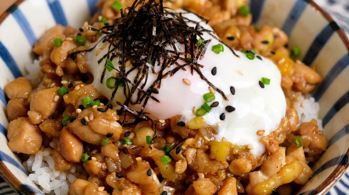 Tori Soboro Don: Bol de Arroz con Pollo Picado