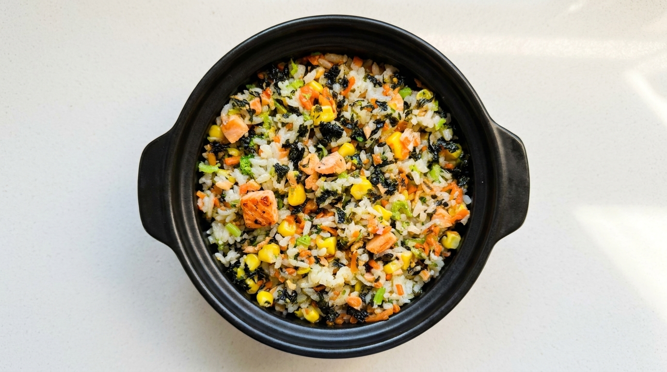 Arroz Mezclado con Salmón y Verduras Saludable