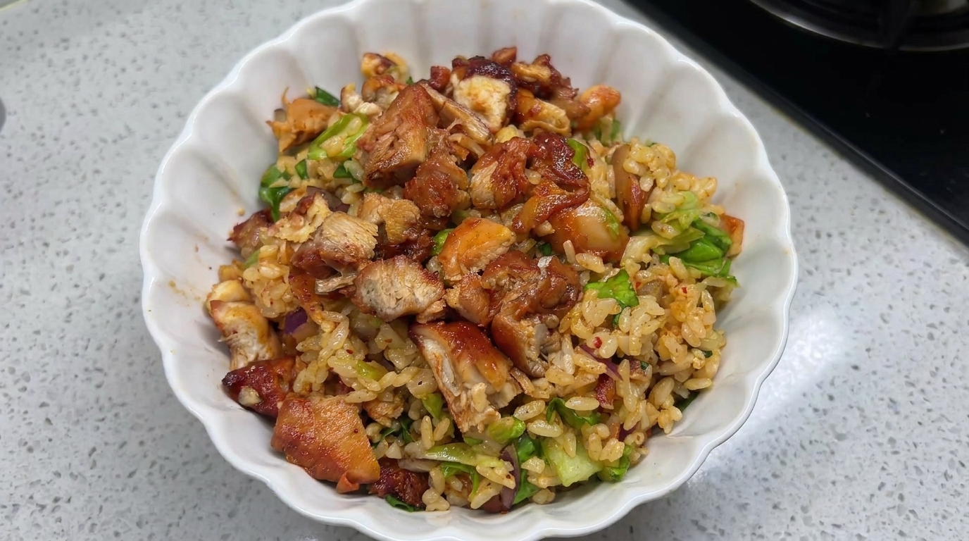 Bowl de Arroz con Pollo BBQ Coreano Estilo Clásico
