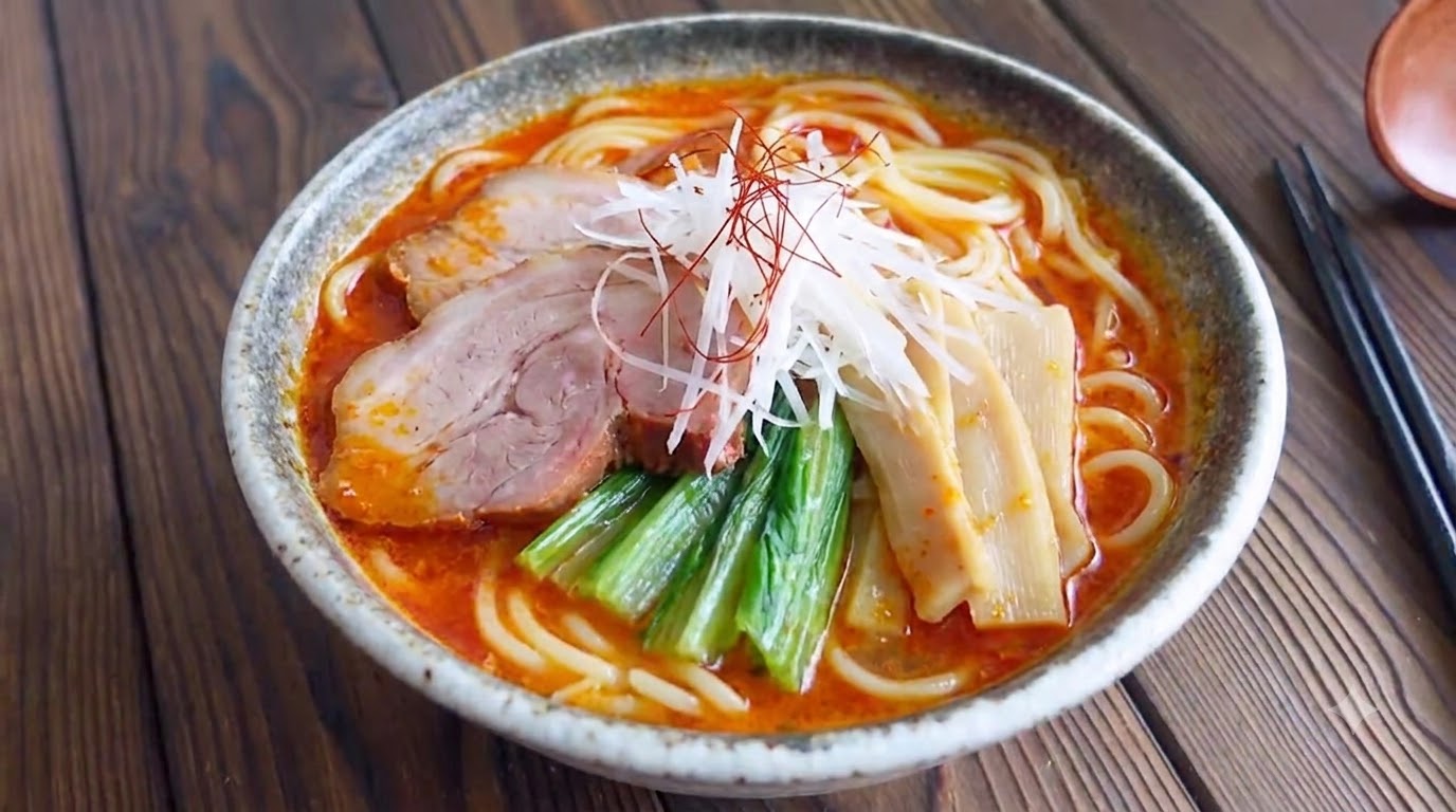 Ramen Picante de Miso con Chashu Japonés
